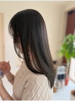 メイン(『 』main) オリーブグレー 「縮毛矯正もしています」