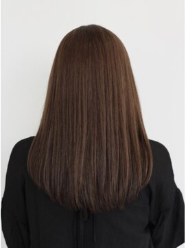 フィル(fil) ストレートロング