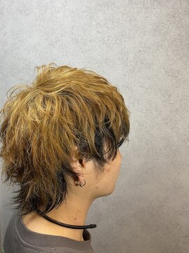 ヘアサロンM 新宿 ウルフ×インナーカラー