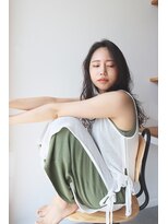ワイビーアネックス(y.be annex)&nbsp;＃大人女子＃ほつれヘアー＃アップバング