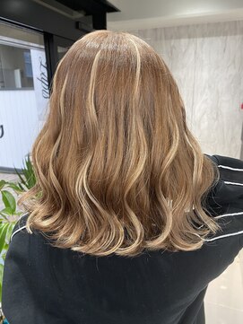 ラピス 大宮(Lapis) 『ハイライト』