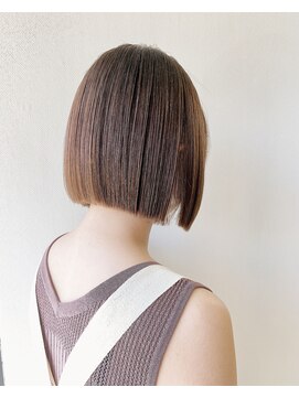 オーリムコール(.orim coor) 切りっぱなしボブ