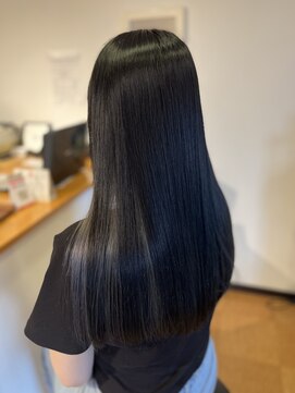 ヘアーコンセプト(HAIR CONCEPT) 艶ロングのインナーグレージュカラー