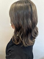 ココミ(kokomi)&nbsp;グレージュカラー