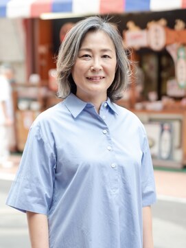 えがお美容室 奈良店 【えがお美容室 奈良店】60代に◎グレイヘアミディアムパーマ