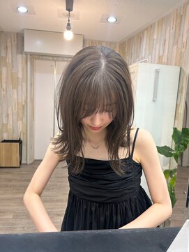 ナンバー アンフィール 渋谷(N° anfeel) 大人かわいいエギョモリ/ミルクティーアッシュ/ひし形シルエット