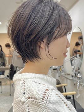 メモリーズ 表参道(Memories) ショートヘア/ボブ/可愛い丸み/簡単スタイリング/20代/30代