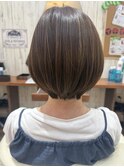 ショートボブ