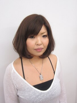 美容室イーナ(e na) ふんわり♪大人カット