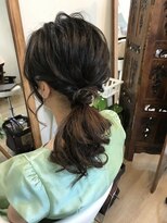 ロカット サロン(Roquat Salon)&nbsp;サイドローポニーアレンジ【ブライダルヘアメイク 立川/立川南】