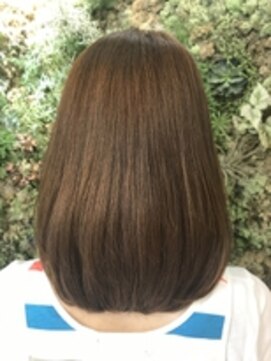 ヘアメイク アンティ シャンドラ縮毛矯正＋HUEグロス♪