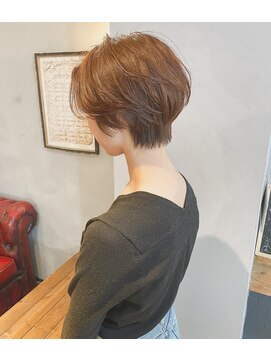 ロティー(loty) 【loty川原一高】ハンサムショート×アプリコットブラウン