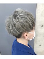 フェリア 松山(Feria)&nbsp;【Feria松山】シルバーベージュ×マッシュレイヤー-相原愛梨-