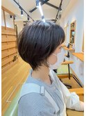丸みとタイトさのバランスの良いショート
