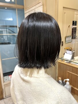 ネオリーブカップ 町田店(Neolive capu) 外ハネレイヤーボブ【町田/jr町田/町田駅】