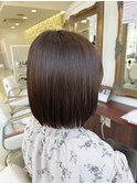 初カラーでショコラブラウン☆人気の切りっぱなしボブ!