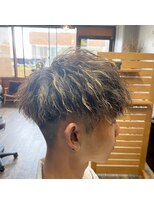 スカイフィールドヘアー(SKY FIELD HAIR) フェードマッシュ×ツイストスパイラル×メッシュカラー