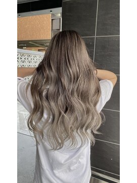 ユートピア(U topia) バレイヤージュ/ハイライト/ミルクティーカラー/アースカラー