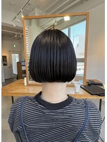 イーナ(17 HAIRMAKE&NAIL)&nbsp;【土佐堀17】シンプルボブ