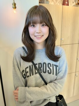 ヴィンスジオ 岐阜駅南(vince gio) オリーブベージュ/韓国くびれヘア