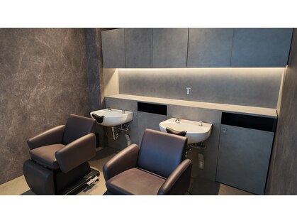 アグ ヘアー アイラ静岡店(Agu hair aila)の写真