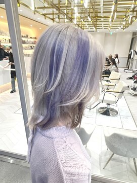 ゼスト フィーノ(ZEST fino) ブリーチ2回 ホワイトカラー/ラベンダーカラー/ウルフレイヤー