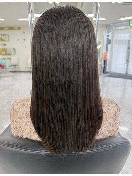 サロンドニケ 色が抜けても綺麗！！赤みを抑えた透明感髪質改善カラー