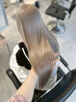 ペレ 梅田(PELE)&nbsp;ミディアムヘア/暗めカラー/グラン マッシュ/梅田