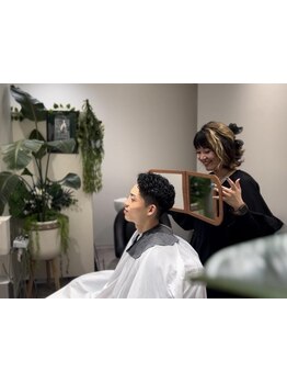 女性ならではの繊細な技術とセンスで、生活スタイルに合わせ、落ち着いた雰囲気と安心のスタイルを提供☆