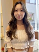 ラパンセ ブルー(LA PENSEE BLEU)&nbsp;ウェーブ巻き ロング くびれヘア 韓国 ヨシンモリ ベージュ