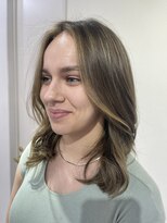 ボンズサロン 麻布十番 パティオ通り店(BONDZSALON)&nbsp;外国人風ハイライト×バレイヤージュ【麻布十番駅/六本木駅】