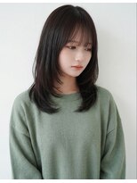 ポワト 獨協大学前(poi to...)&nbsp;束感前髪レイヤーミディ
