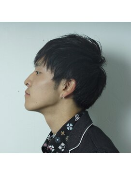 ソラーナ(SOLANA) フェザードマッシュ_ショート