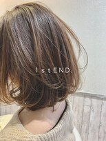 ファーストエンド 三ツ屋店(1st END.) 毛先内巻き纏まるボブスタイル ビジネスカジュアル カール