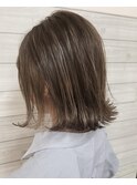 外ハネアッシュバレイヤージュ