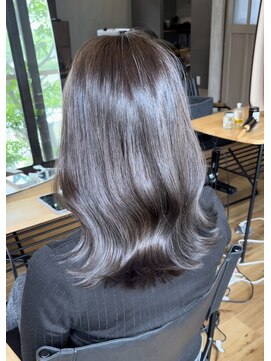 フィト(Fito) 【fito hina】透け感のある柔らかいグレージュカラー☆