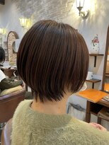 ヴィアンカ(Vianca)&nbsp;小顔効果抜群×透け感ショートボブ