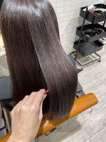 シャルマン 六町(CHARMANT) 美髪ストレート×ダークブラウン
