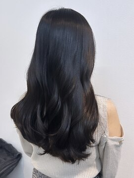 シンカ(shinka) shinkaストレート(髪質改善縮毛)＋艶出しトリートメント