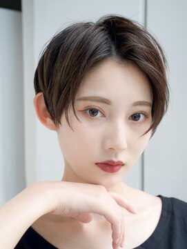 エインアンリー 表参道(AIN.ANLY.) ショートボブシアーカラーメンズライク