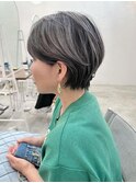 ショートボブ☆ハイライトアッシュローライト３Ｄカラーブリーチ