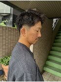 前回のパーマを生かした2ブロック黒髪短髪
