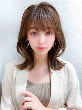 ラルユー 金山(LallYou) 大人可愛いナチュラルミディアムレイヤー