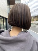 ボブ/切りっぱなしボブ/ベージュカラー/艶カラー