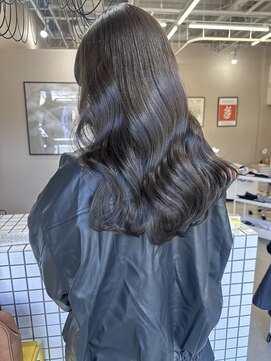 プリュム(plumu.) オリーブグレージュ／オリーブブラウン／オリーブカラー