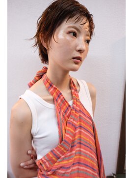 ニーム 栄(nimes) yosuke 暖色カラーとベリーショート