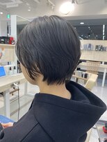 ローグ(Logue) ショートボブ くびれボブ
