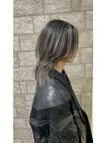 シェアサロンシエナ(share salon SCENA)&nbsp;ハイライト×ウルフカット