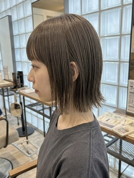 カルゥグラッシー(KALOU glassi) ヘイリーボブ・丸くないボブ