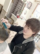 美容室 マエストロ(Maestro)&nbsp;前原 進也